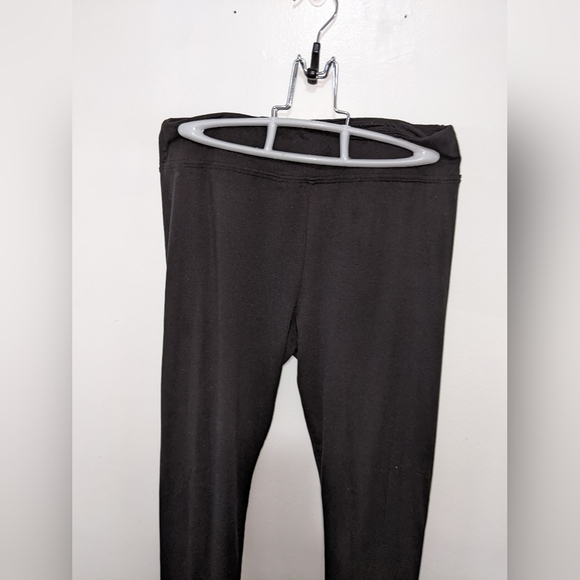 Black Leggings - Picture 2 of 7